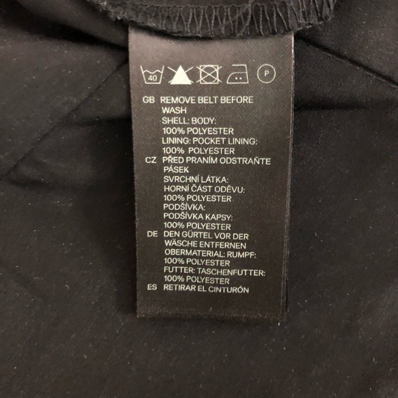 H&M Mini Skirt with Pockets - Picture 6 of 7